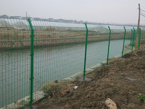 水源地/保税区围栏图片3